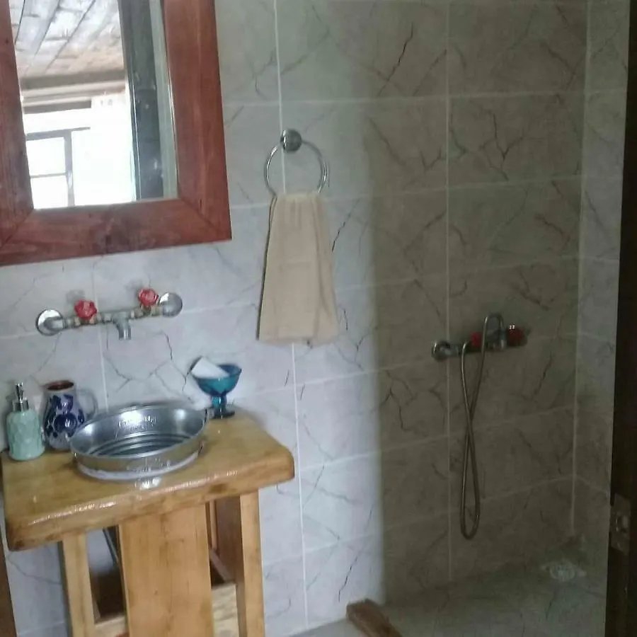 Teos Sanat Kampi Hotel Sigacik Campsite